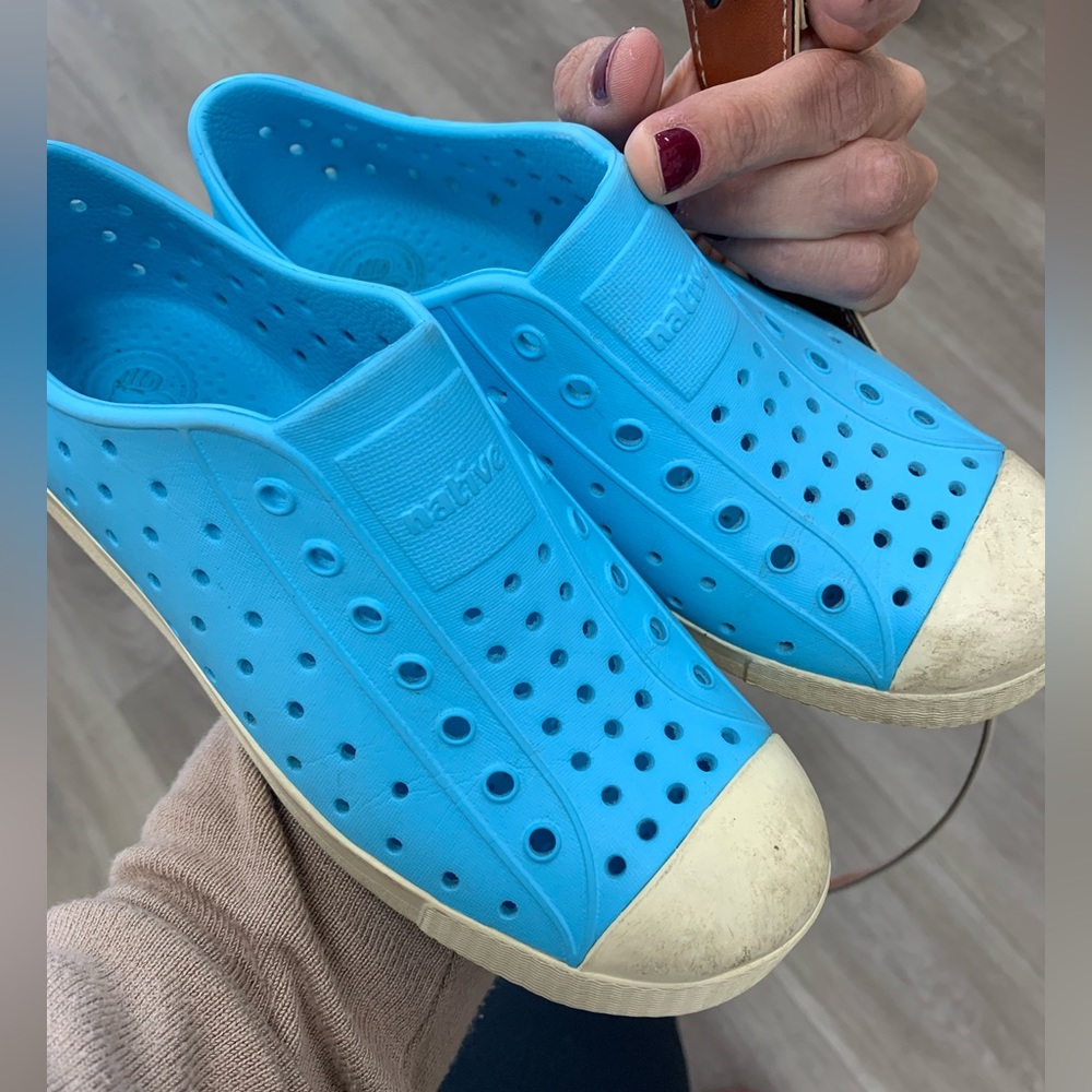Native Shoes Jefferson Slip Ons Size C2
